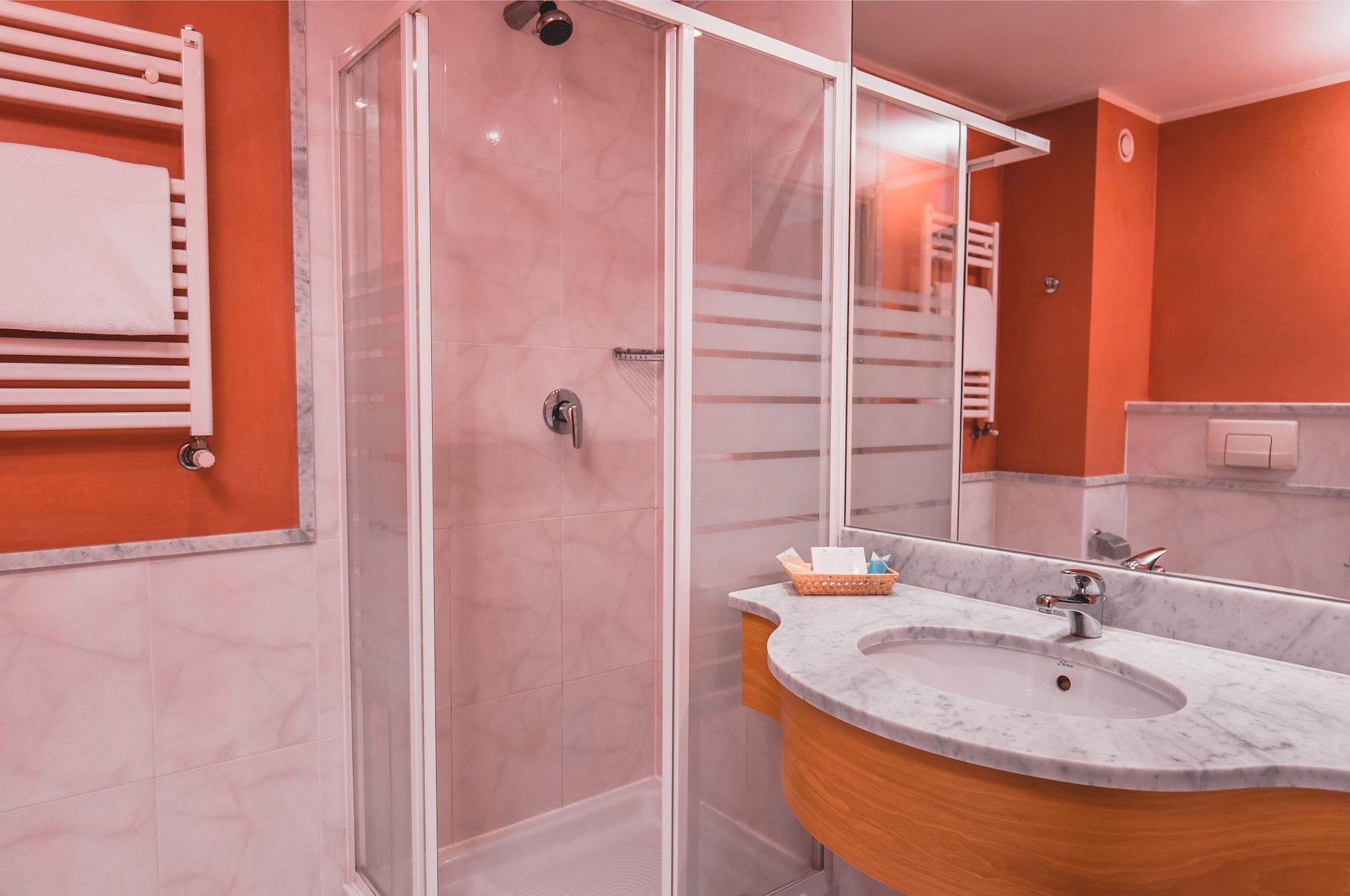 La Fonte Hotel Ome Экстерьер фото